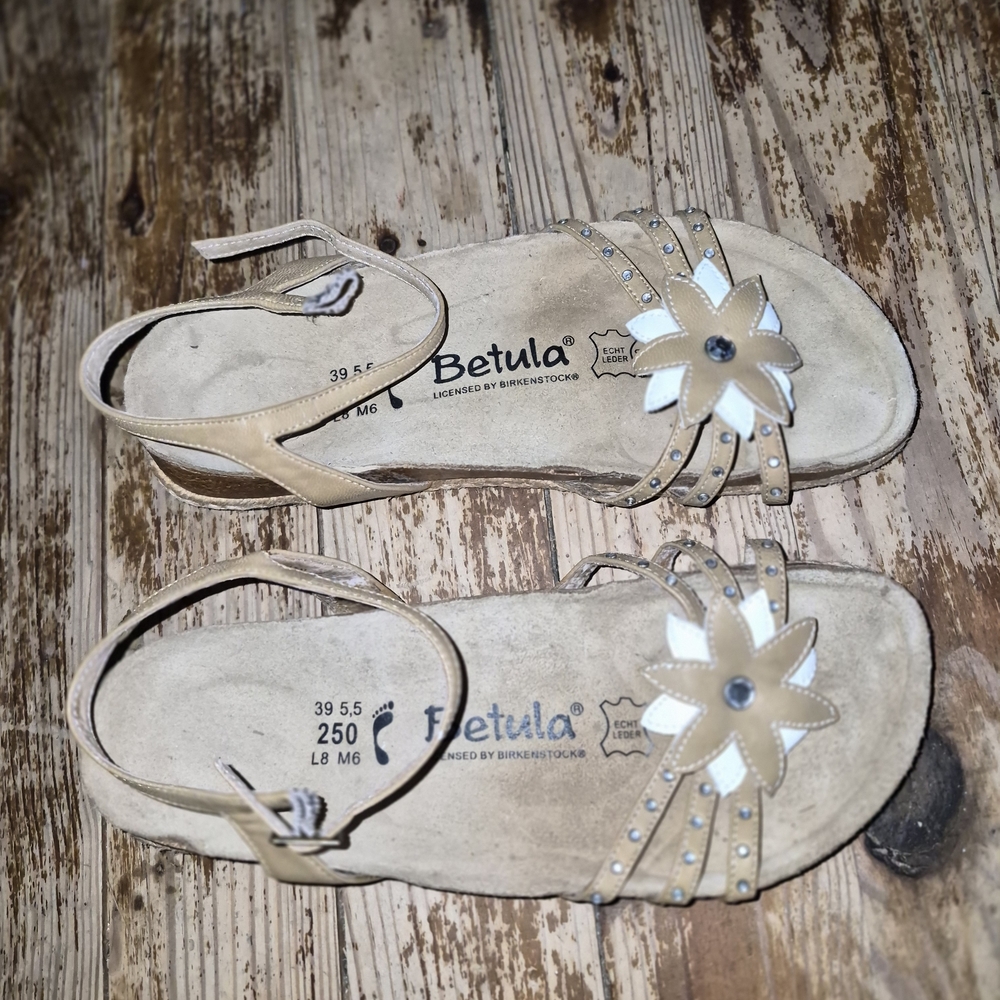 Birkenstock Beige Floral Sandals
